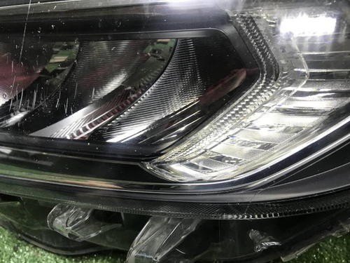 Фара левая Toyota RAV4 5 XA50 (2018-н.в.) LED