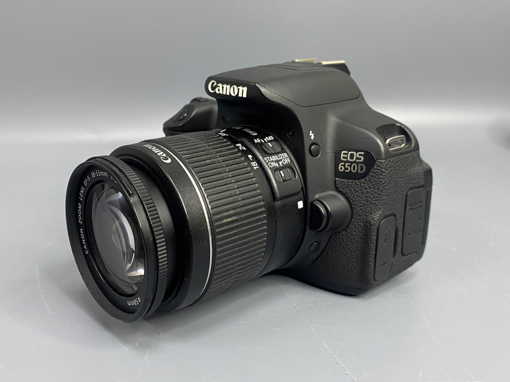 Canon 650D 18-55mm IS II 7300 кадров