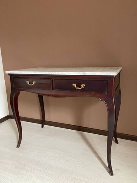 Винтажный консольный стол