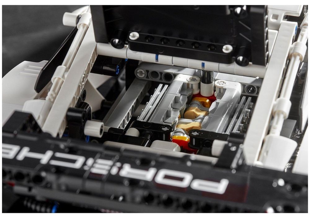 Lego porsche engine top