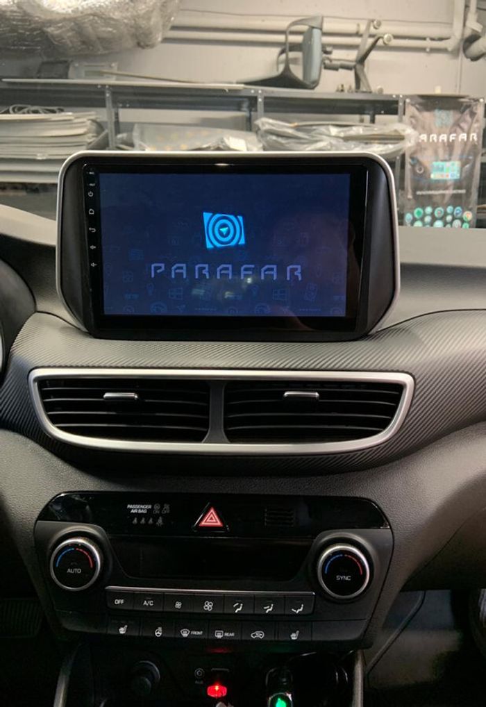 Магнитола для Hyundai Tucson 2018-2021 - Parafar PF547XHD на Android 13, CarPlay, 4G SIM-слот
