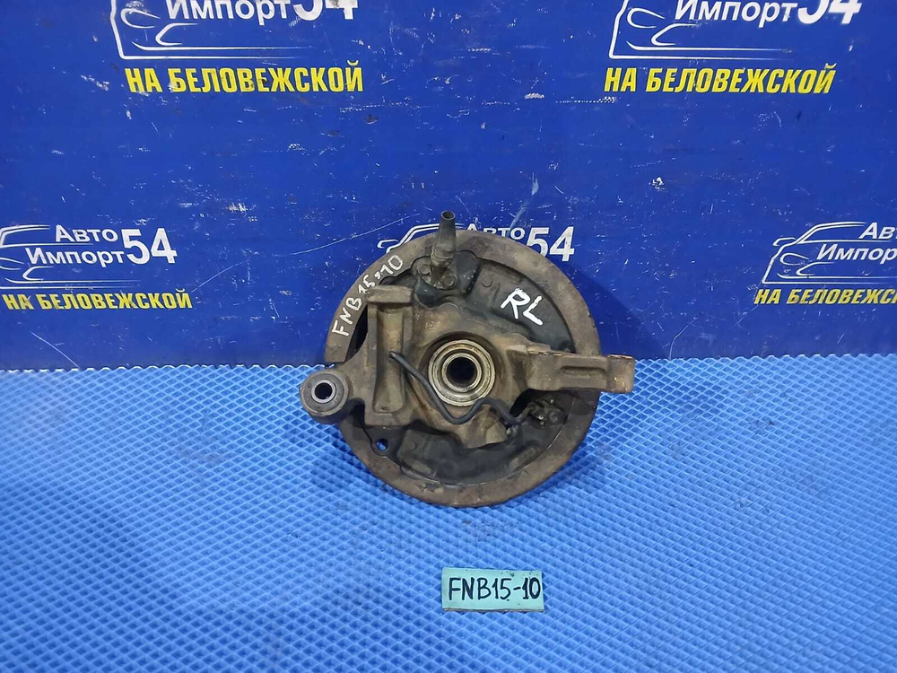 Ступица задняя левая NISSAN SUNNY 2000