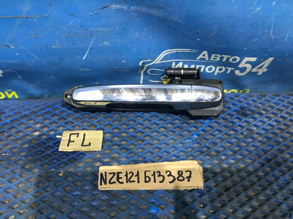 Ручка двери передней левой внешняя TOYOTA ALLEX 2001-2006
