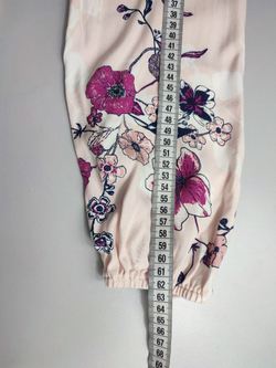 Джемпер Vila из вискозы с цветами 44-46 размер