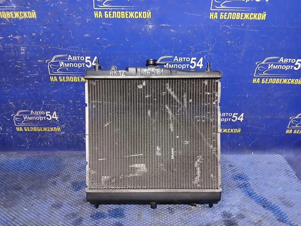 Радиатор двигателя NISSAN MARCH 2002-2010
