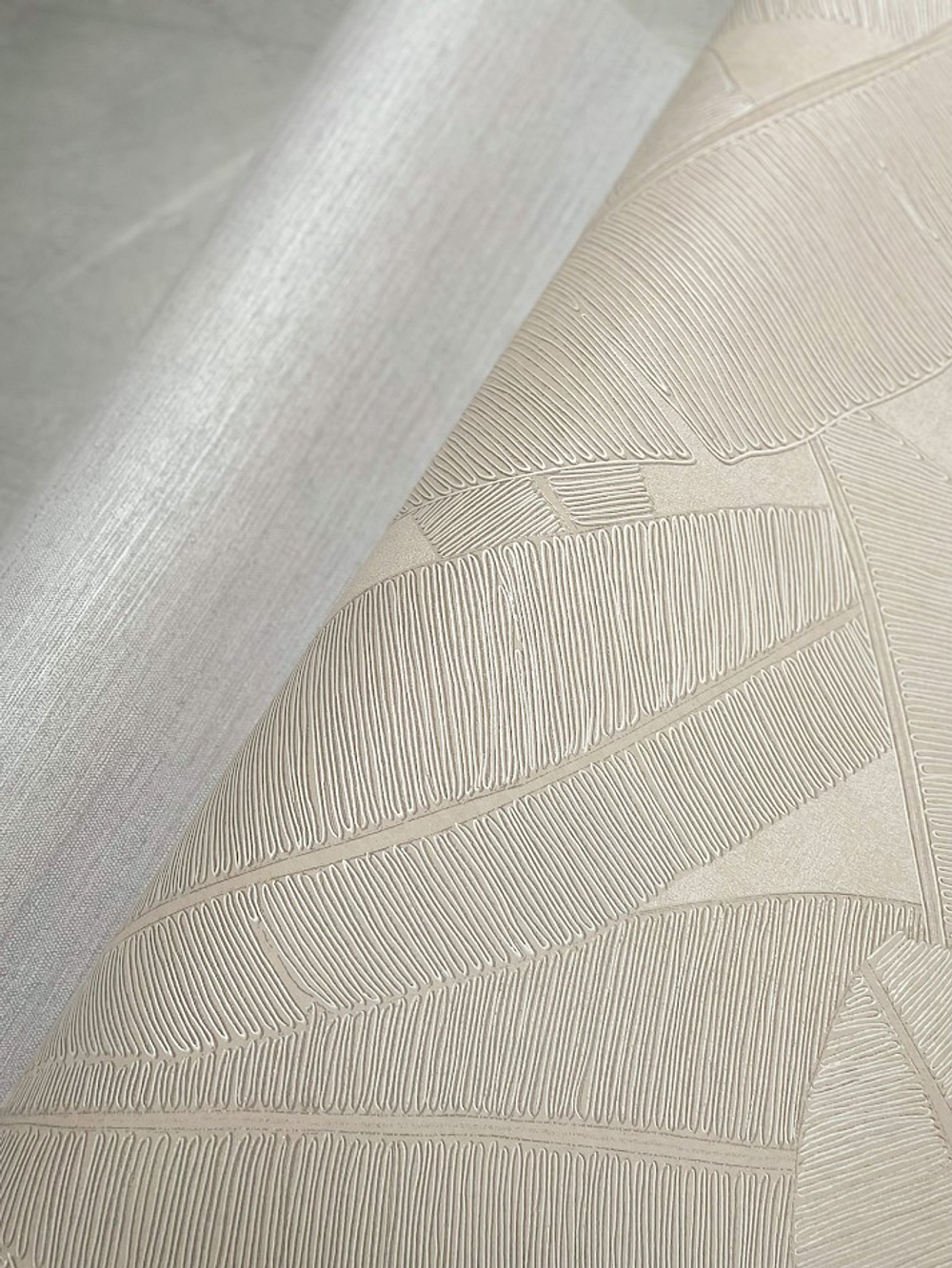 Обои Khroma Serica Banyan Ivory RIC202