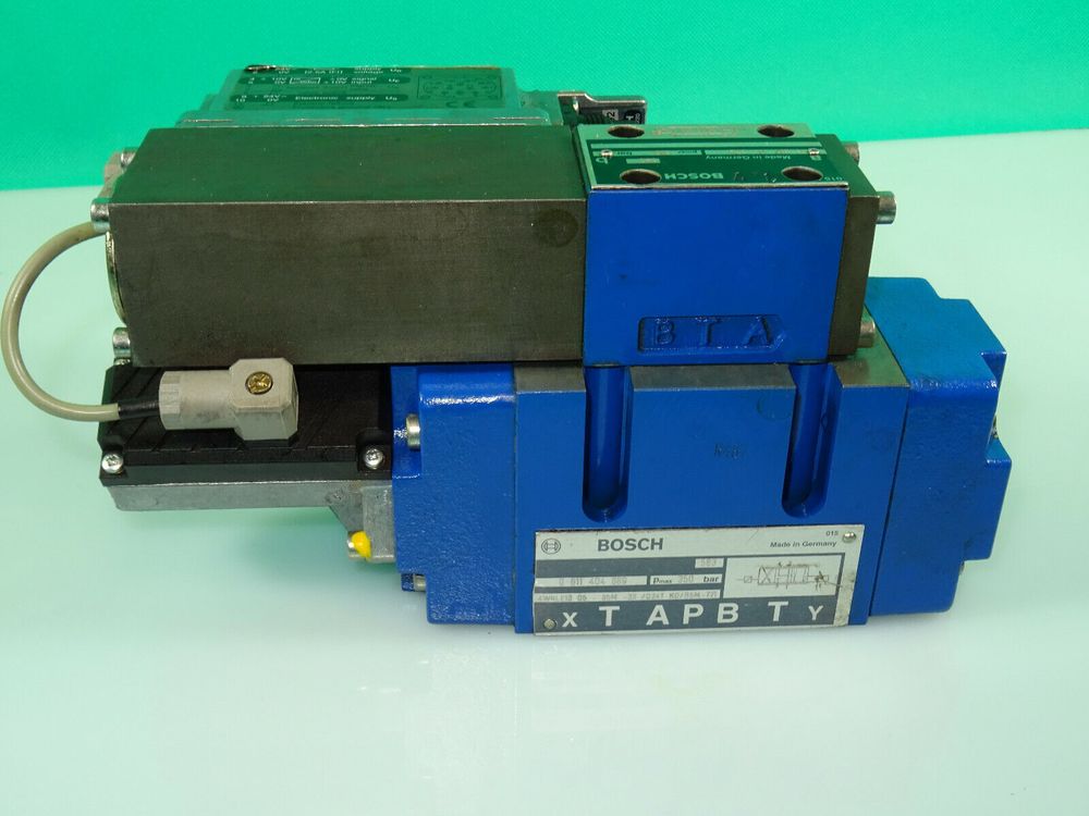 REXROTH BOSCH 0811404669 + 1817414378