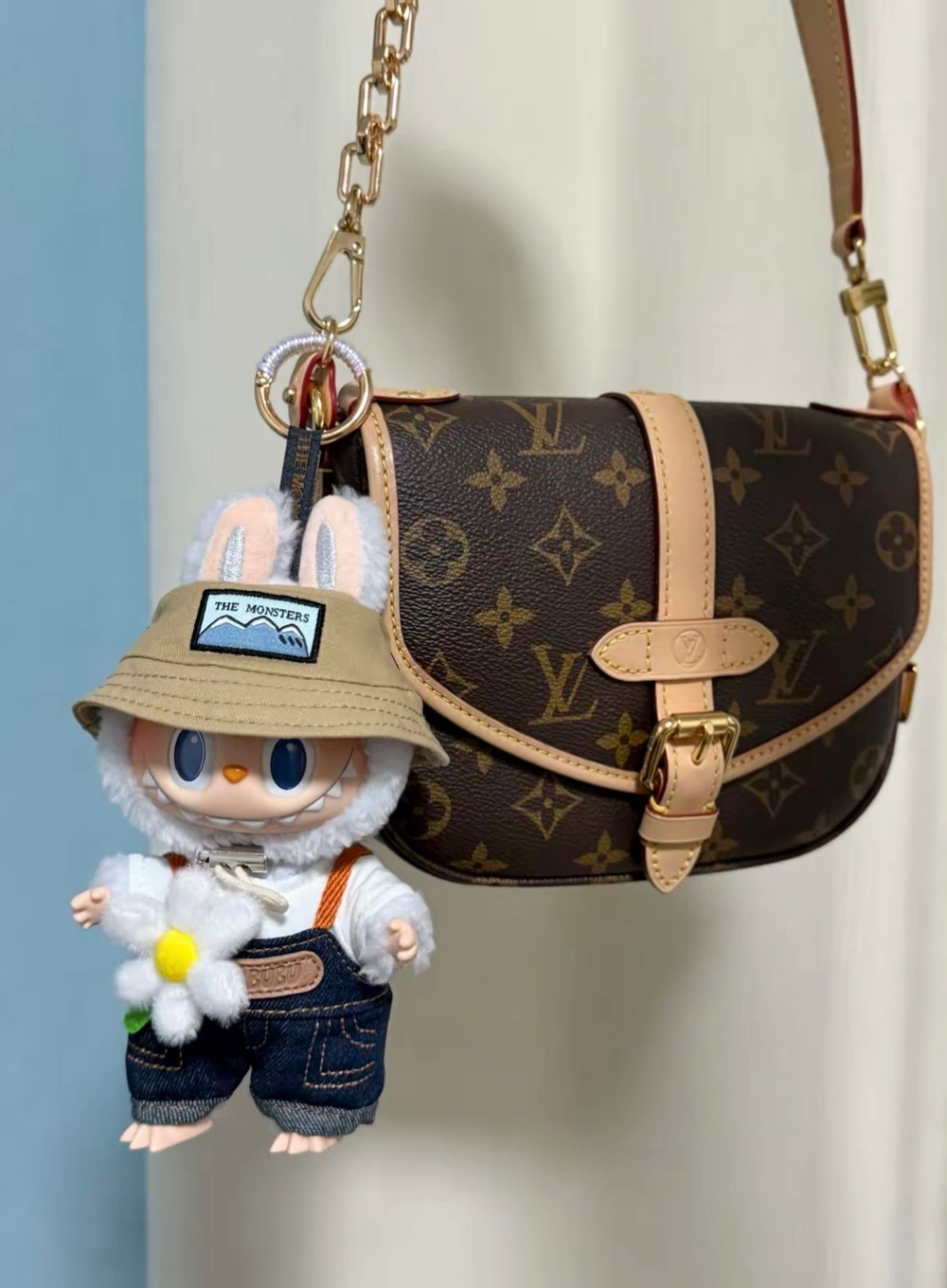 Дизайнерские игрушки Labubu the Monsters, White with Flower