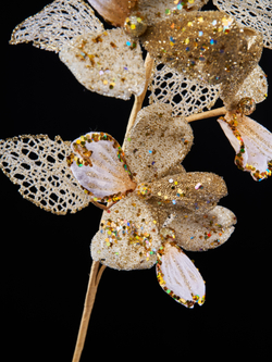 Веточка с листьями кизила 72см ChristmasDeLuxe кремовая с золотом