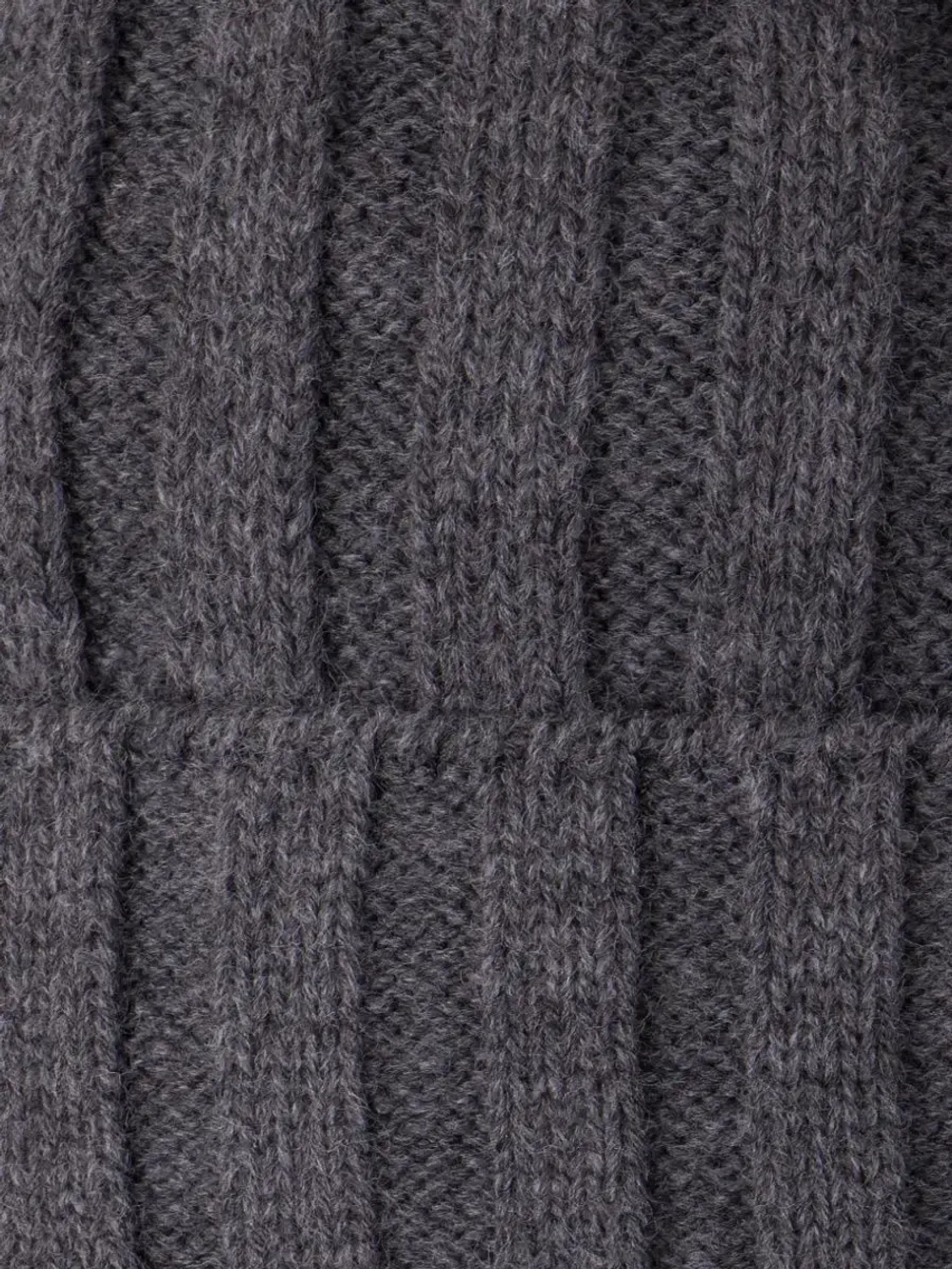 Шапка для мальчика осенняя вязаная и снуд