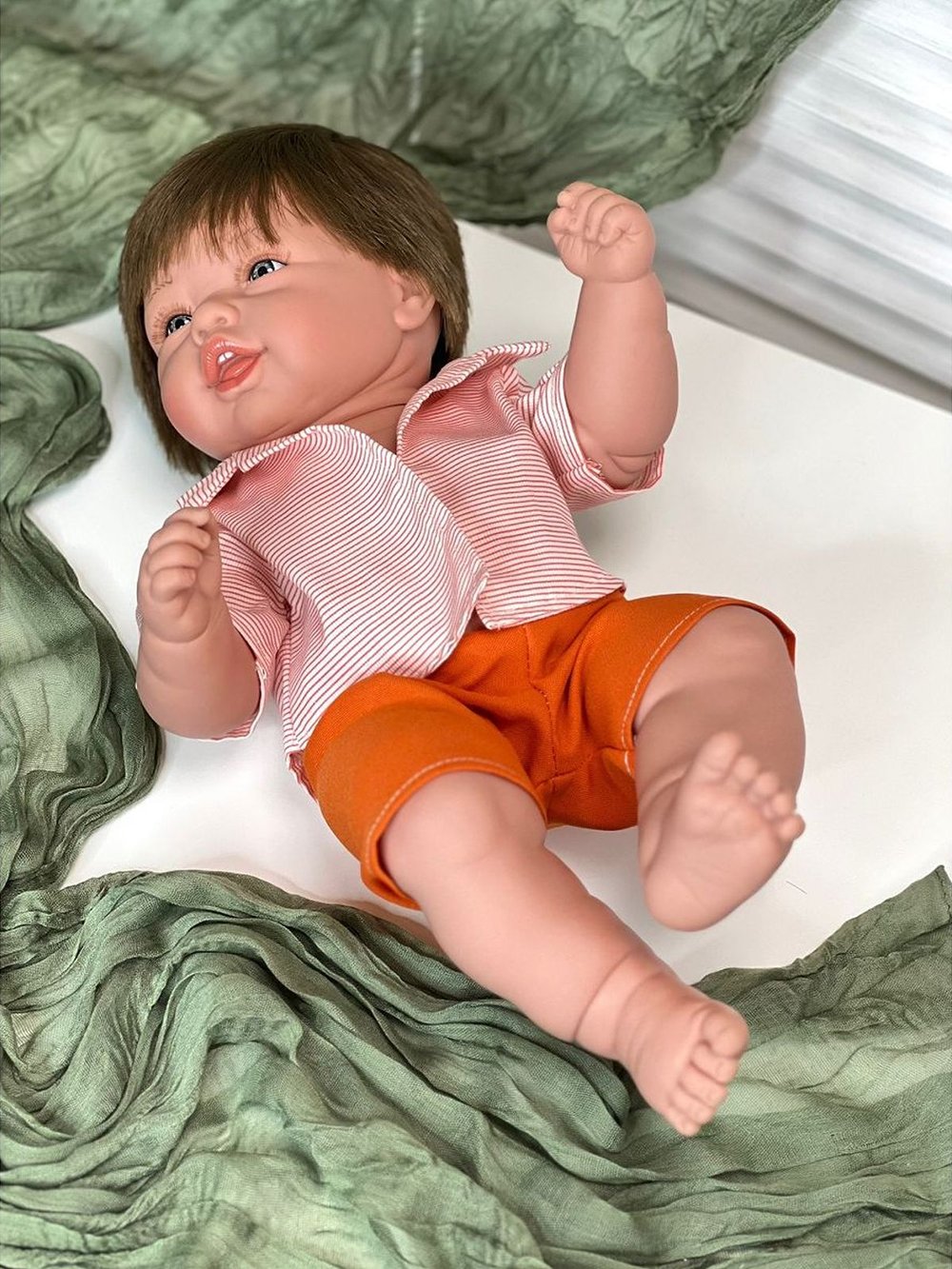 Кукла Manolo Dolls виниловая Joan 45см в пакете (8296)