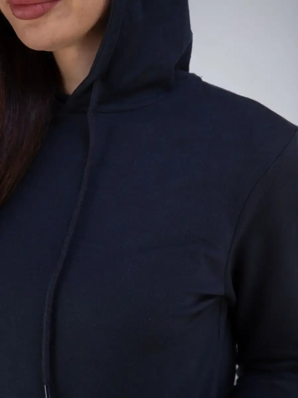 Худи без начеса с капюшоном однотонное модное