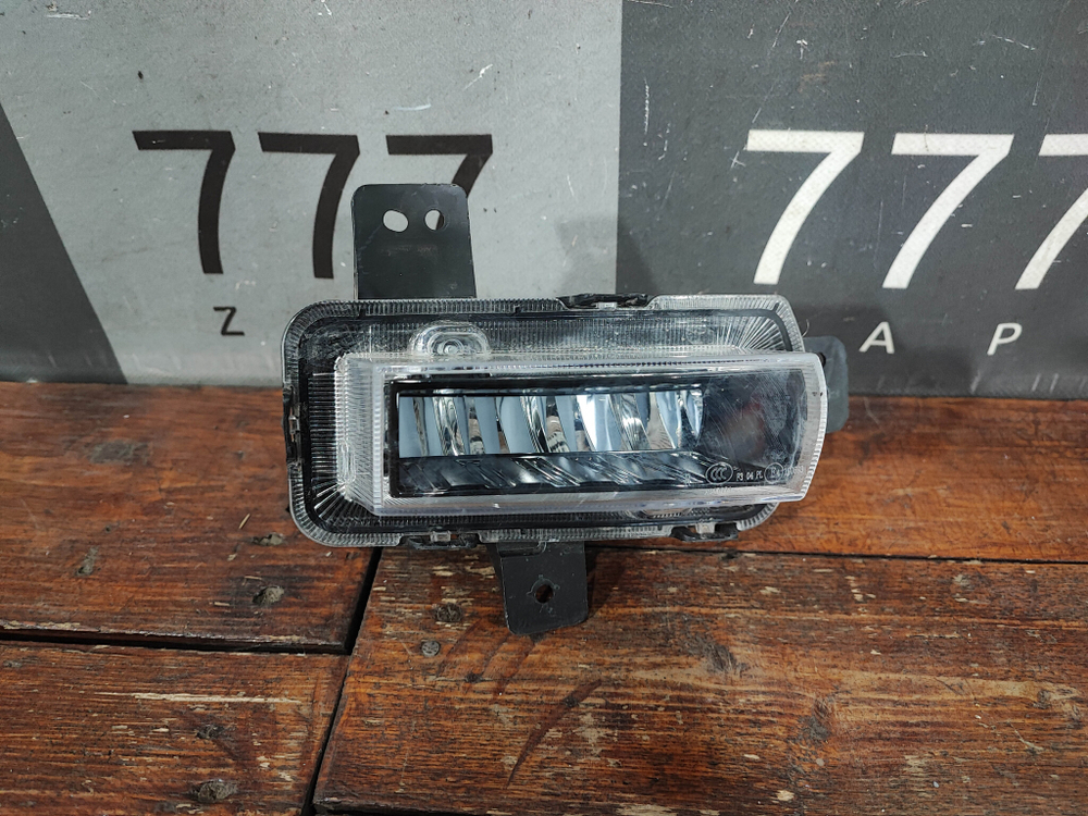 ПТФ передняя правая Geely Coolray 19-нв Б/У Оригинал 6600107979