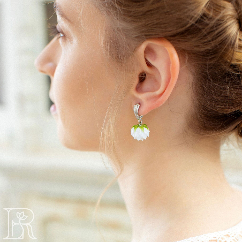 LEFIREL' Серьги серебряные женские "Клевер" с цветами из муранского стекла / ювелирные украшения из родированного серебра 925