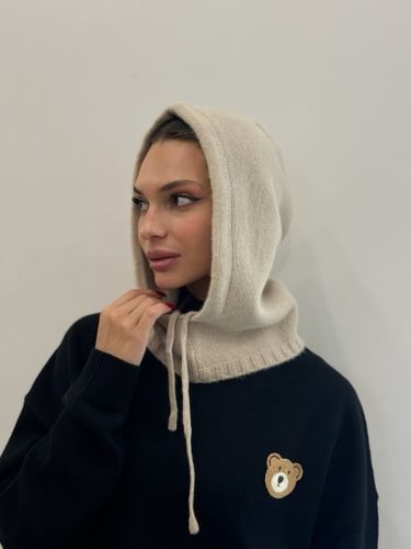 Бежевый капор из шерсти и кашемира