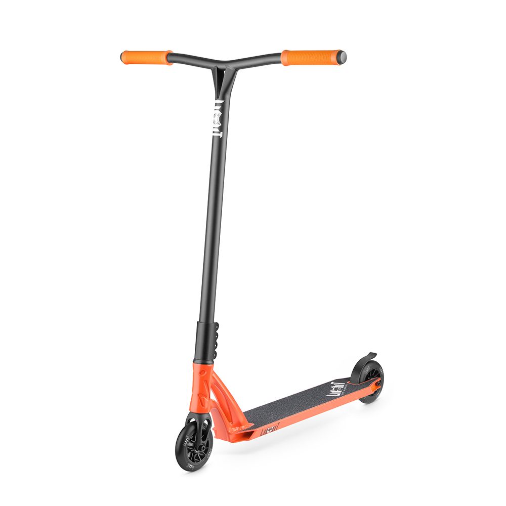 Трюковой самокат Limit LMT06