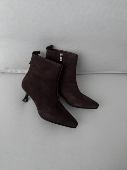 Ботильоны из натуральной замши