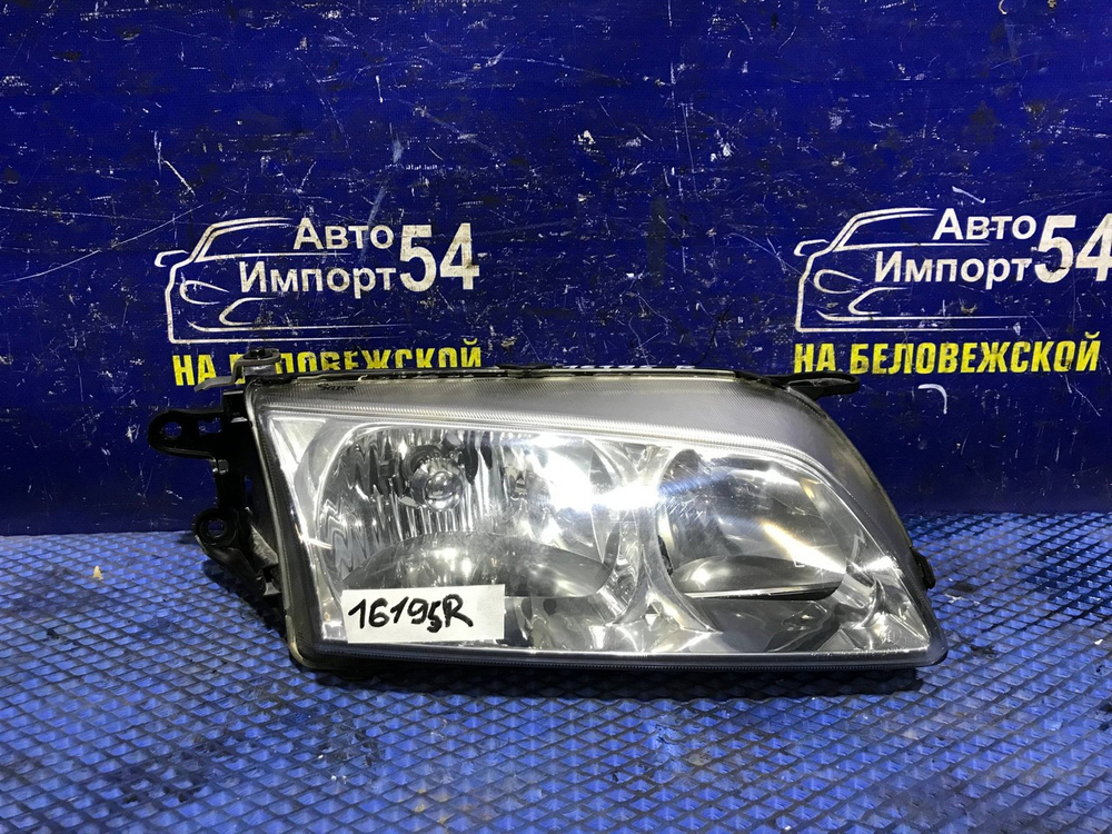 Фара передняя правая MAZDA CAPELLA 1999-2002