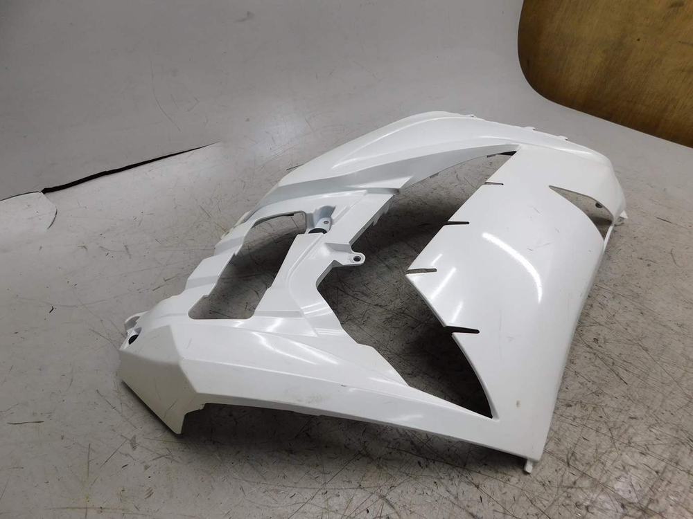 пластик боковой правый Kawasaki ZZR1400 ZXT40C.
