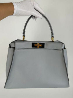 Сумка Fendi Peekaboo medium