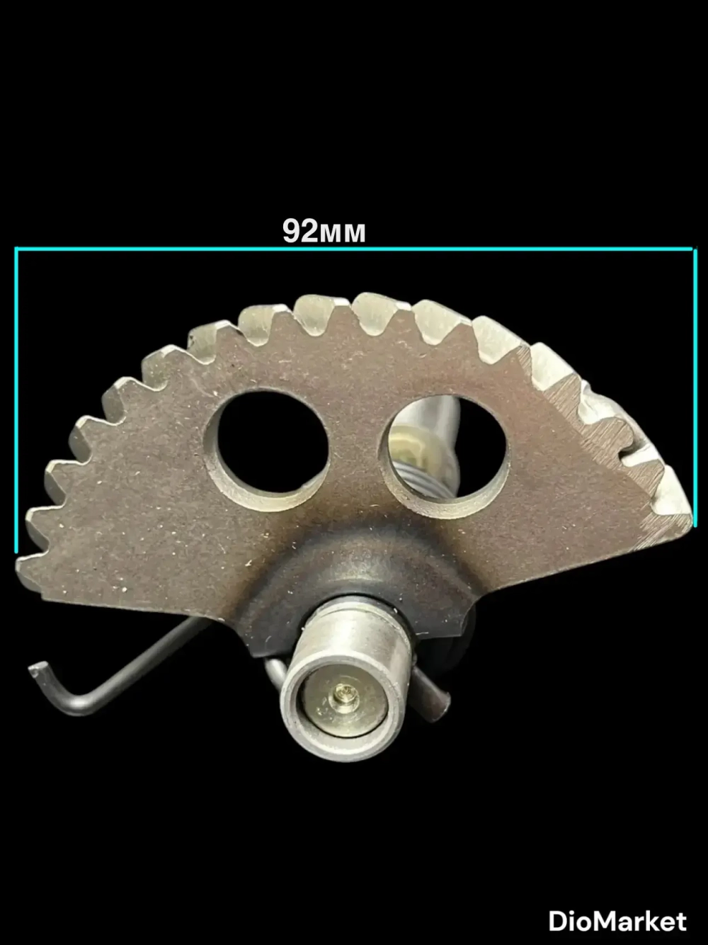 полумесяц на скутер 152QMI 157QMJ (длинна 151-160mm) (+пружина, втулка)