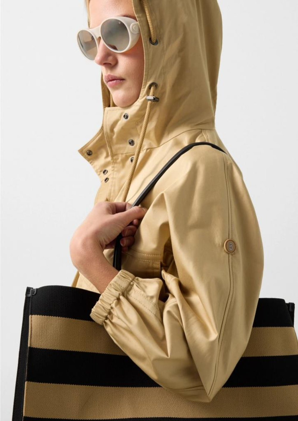 Куртка BOGNER VICTORIA в бежевом цвете