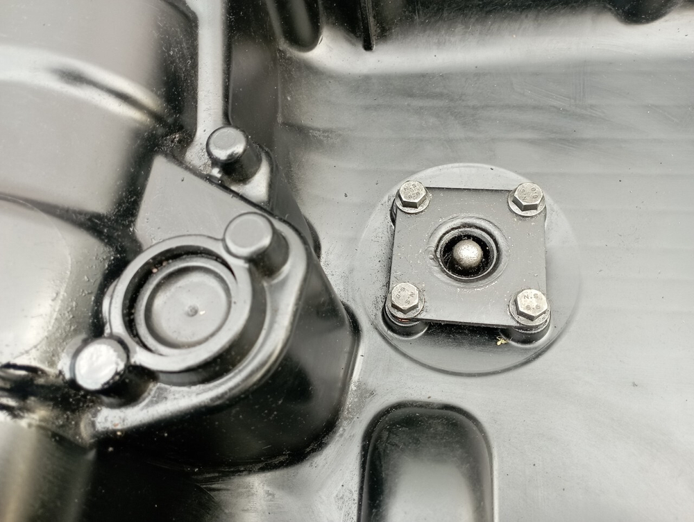 Поддон масляный двигателя