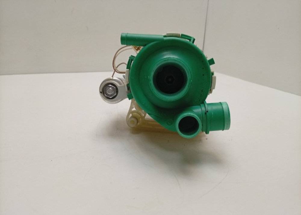 STA4648D ктп9 Циркуляционный насос для посудомоечной машины SMEG STA4648D б/у