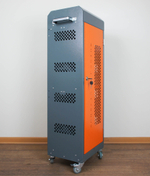 Навесной шкаф с USB выходами для зарядки 20 планшетов