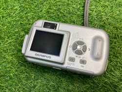 Olympus Camedia C-150