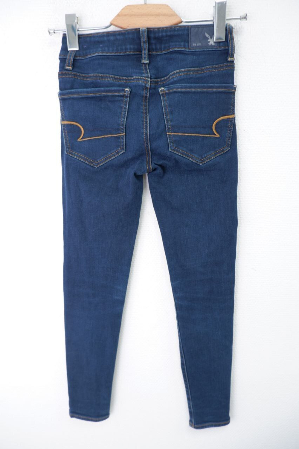 Джинсы American Eagle стильные на 11-12 лет