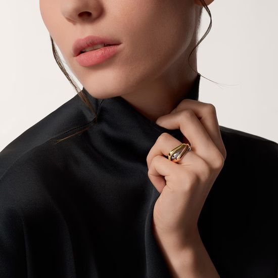 Кольцо Trinity, cushion-shaped, classic model