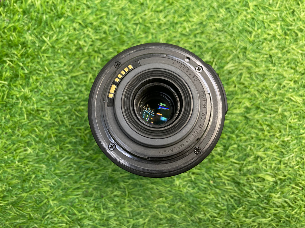 Canon EF-S 55-250mm 4-5.6 IS