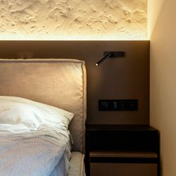 Настенный светильник OLINN Right Black