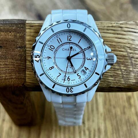 Часы CHANEL