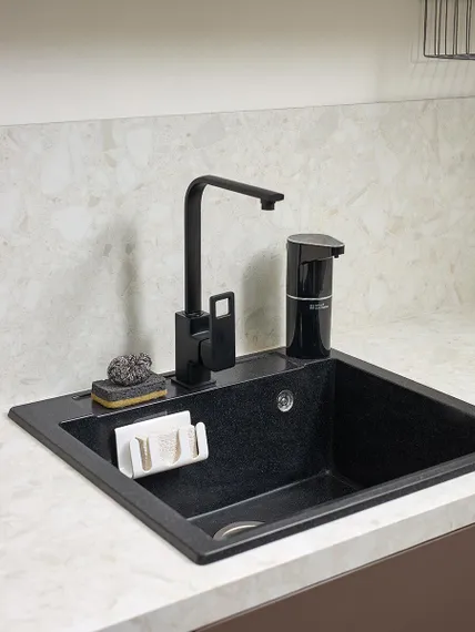 Диспенсер сенсорный для жидкого мыла lume, 350 мл, черный