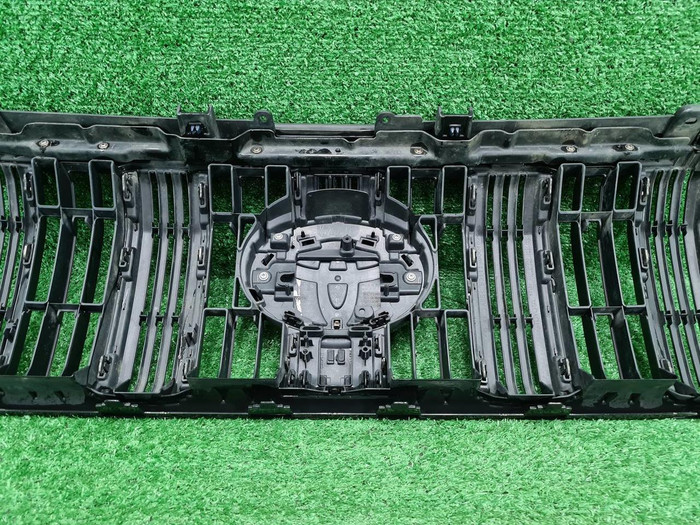 Решетка радиатора Toyota LC Prado 150 17-нв Black