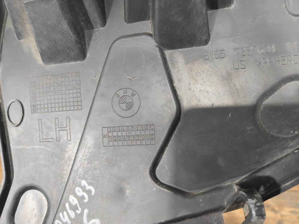 Кронштейн крыла переднего левого BMW X6 (F16) 14-19 Б/У Оригинал 51657337631