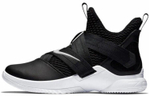 Кроссовки Nike Zoom Soldier 12