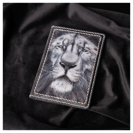 Чехол на паспорт «Лев» черный