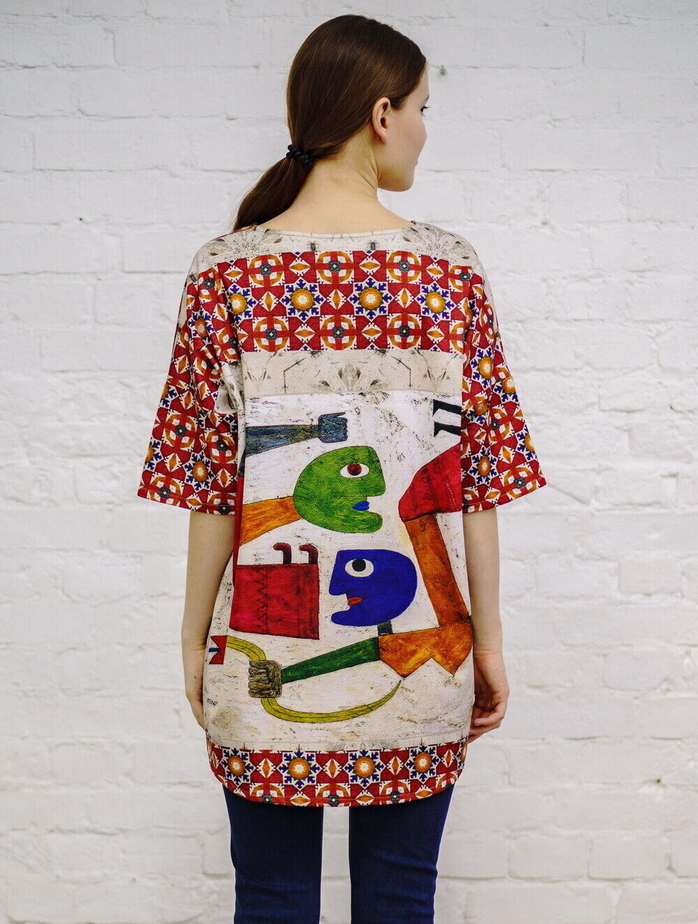 Футболка "Виктор Браунер", по мотивам живописи художника Виктора Браунера