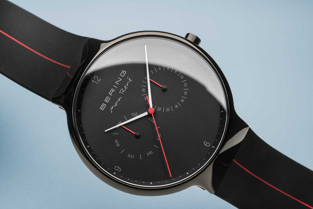 Наручные часы Bering 15542-423