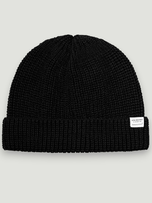 Шапка - Alpha Essential Watch Cap (black - черная)