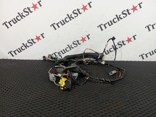 Проводка двери левой