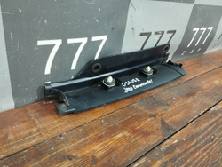 Накладка заднего рейлинга Jeep Commander (XK) 05-10 Б/У Оригинал 5ju46