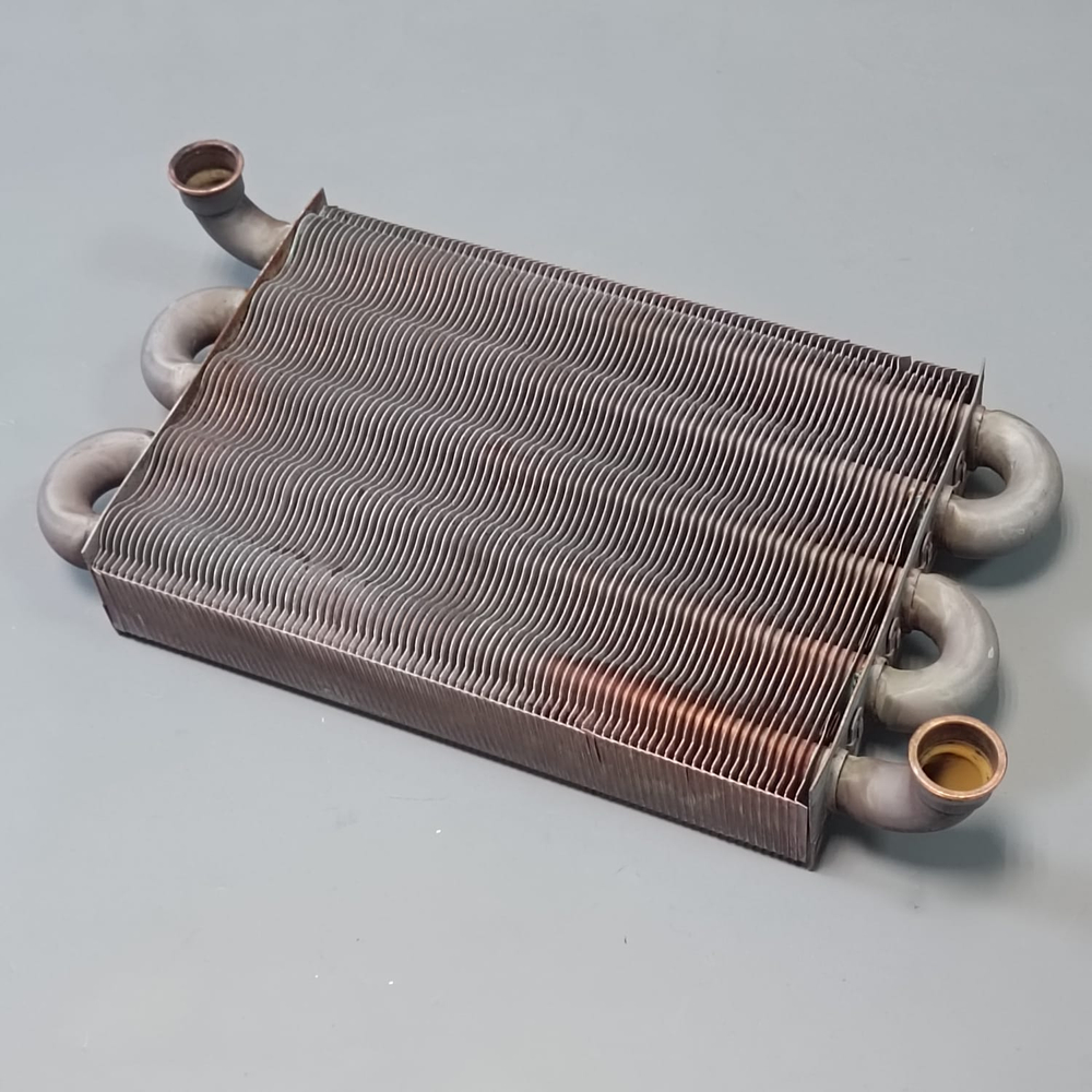 Б/У Теплообменник основной для котлов KENTATSU Nobby Smart (260мм) арт. 7020120028