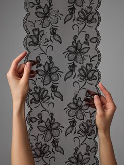 05-174 ОПТ Вышивка на неэл. сетке 22 см, черный 170