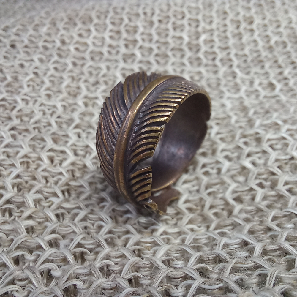 Кольцо "Перо Жар-Птицы".