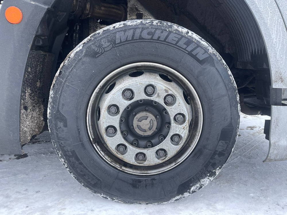 FAW J7 4x2 Седельный тягач CA4180P77K25E5 (Дизельный, 12,5 л, 553 л.с., АТ)