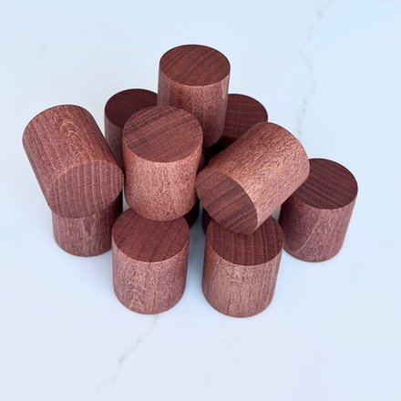 Колпачок Cylinder 28, дерево, бук, цвет каберне - 1 ШТУКА